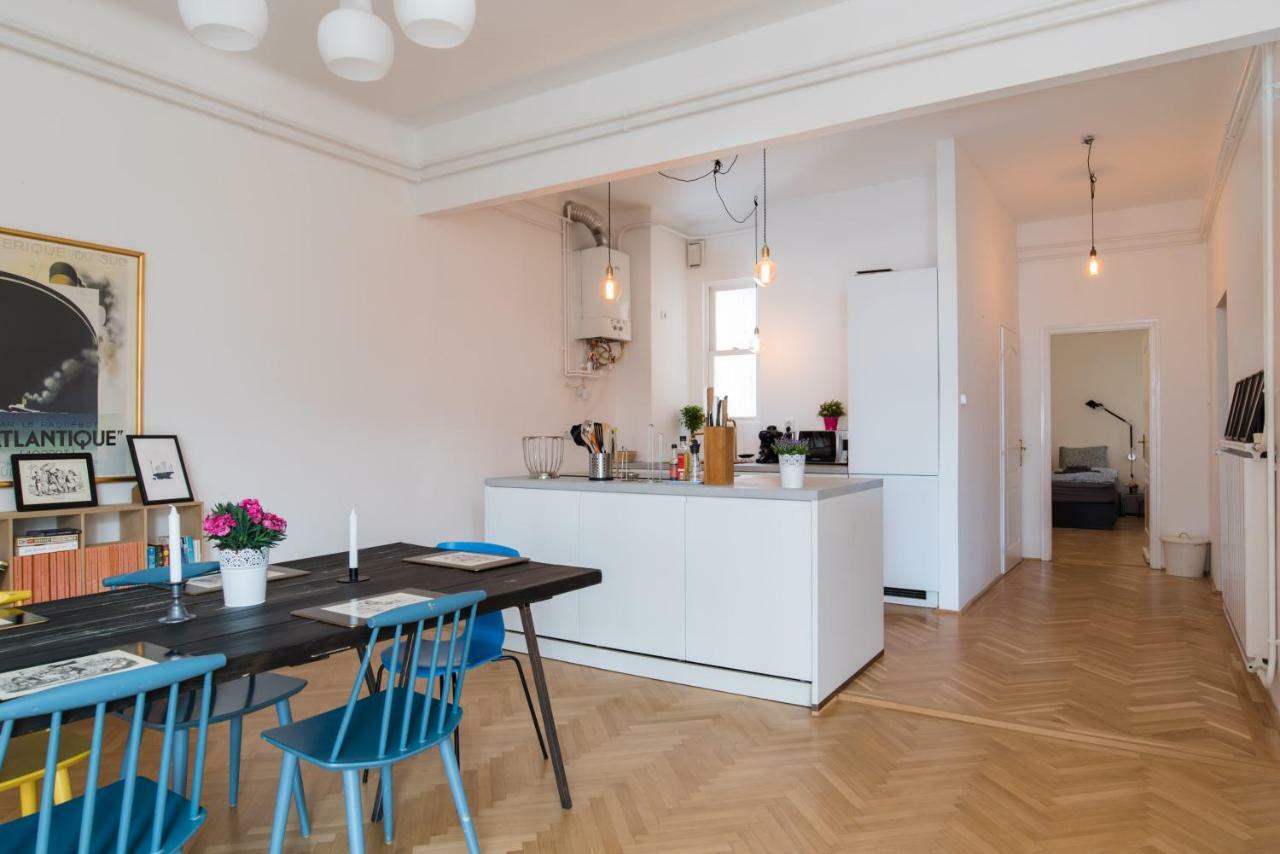 Klauzal Apartment W/3 Bedrooms, French Balcony Budapest Exterior photo